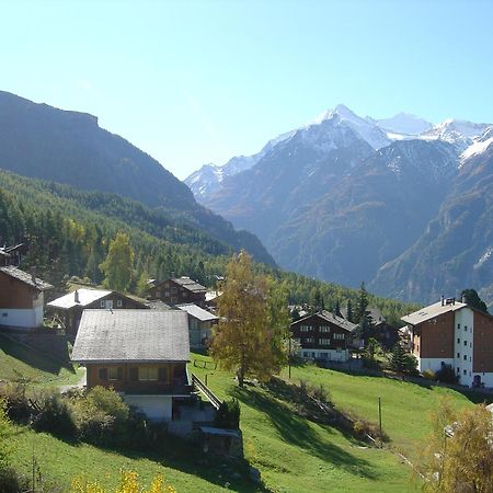 Hotel Eden Grächen Esterno foto